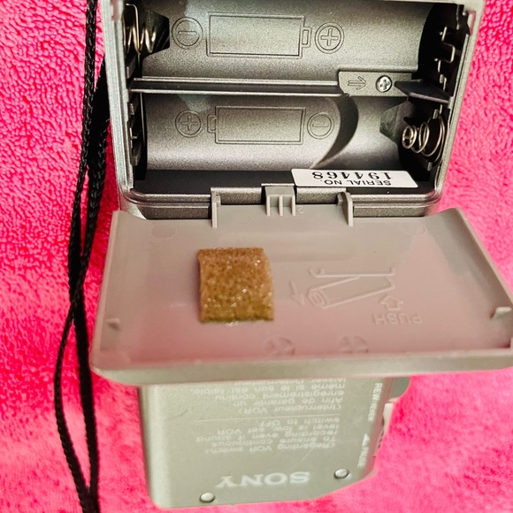 New, Sony microcassette recorder VOR M-730V. Not in box but new - Picture 6 of 6